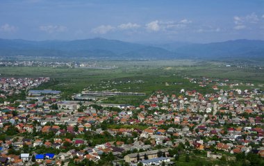 Yüce görünümünden renkli bir kuş bakışı için residentia içinde evler