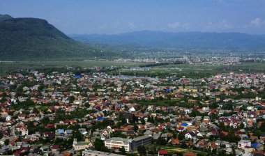 Yüce görünümünden renkli bir kuş bakışı için residentia içinde evler