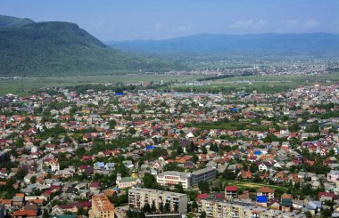 Yüce görünümünden renkli bir kuş bakışı için residentia içinde evler