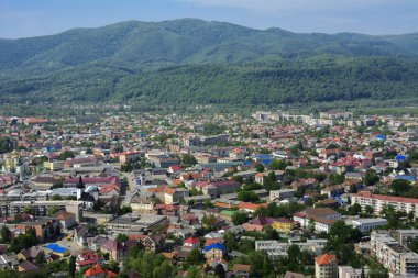 Yüce görünümünden renkli bir kuş bakışı için residentia içinde evler