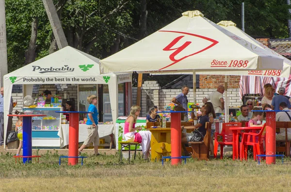 Zarechany Ukraina Czerwca 2018 Spotkanie Mieszkańców Festiwalu Wiosce Zarechany Wydarzenia — Zdjęcie stockowe