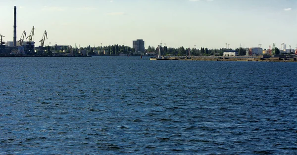 Magnifika Panorama Utsikten Från Havet Till Den Kustnära Remsan Staden — Stockfoto