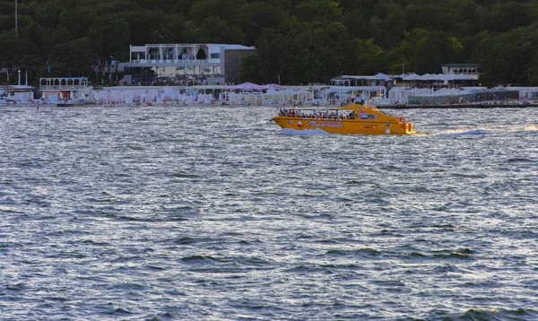 Odessa Ucrania Agosto 2018 Barco Para Los Paseos Mar Abierto — Foto de Stock