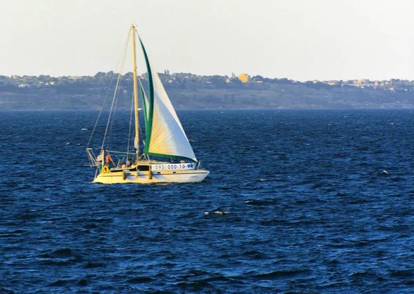 Odessa Ucrania Agosto 2018 Precioso Velero Mar Abierto Noche Suave — Foto de Stock