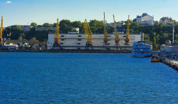 Odessa Ukraine August 2018 Große Arbeitskräne Zum Laden Von Containerschiffen — Stockfoto