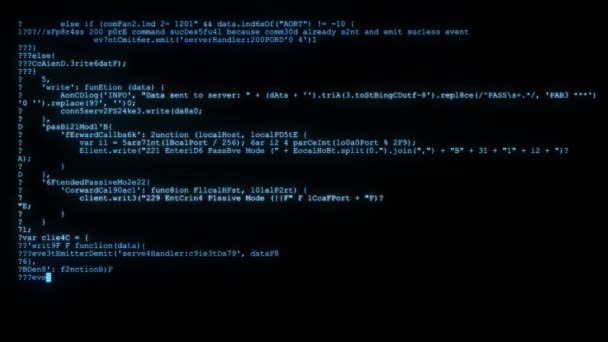 Rumoroso distorto glitch veloce lunga scorrimento programmazione di sicurezza hacking flusso di dati codice sul display blu nuovi numeri di qualità lettere codifica techno gioioso video 4k materiale filmato — Video Stock