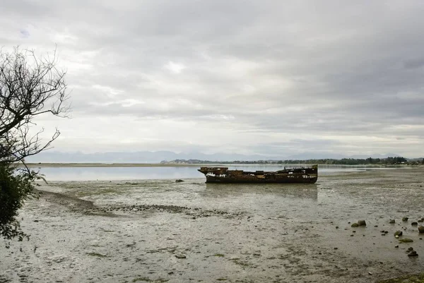 Eski batık Motueka, Yeni Zelanda