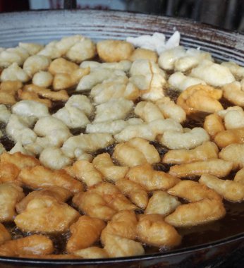 Beyaz Sünger Kek Yapımı, Pa Tong Go , B Yağlı Pasta