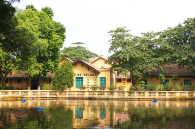 Ha Noi City'deki Ho Chi Minh Evi. Vietnam. Yıl 2011, 5 Ağustos