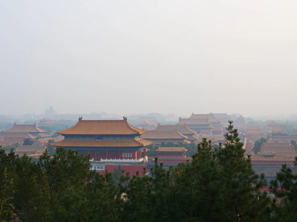 Ciudad Prohibida desde la montaña. Viajar en Beijing City, China . — Foto de Stock