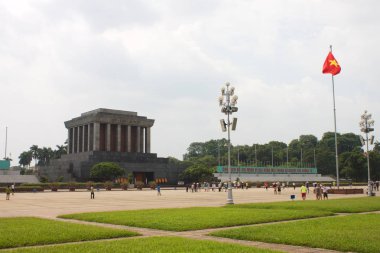 Hanoi Şehrindeki Ho Chi Minh Mozolesi. Vietnam. Yıl 2011 , Ağustos