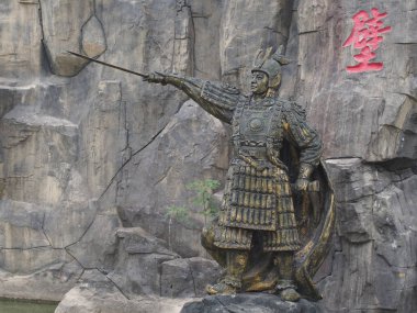 Üç krallık parkının romantizmi. Wuhan, Çin'de 20 yılında seyahat