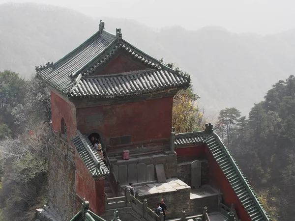 Wudang Temple och Wudang Mountaing. Ursprunget till den kinesiska taoistiska — Stockfoto