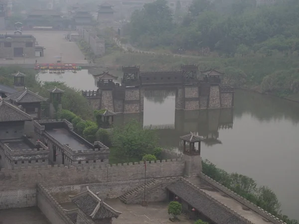 Romance del parque de los tres reinos. Viajar en Wuhan, China en 20 — Foto de Stock