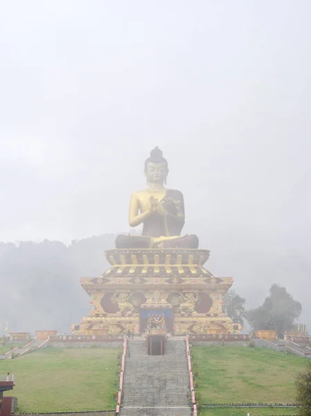 Buddha Park of Ravangla City, Sikkim State in Índia, 15 de abril , — Fotografia de Stock