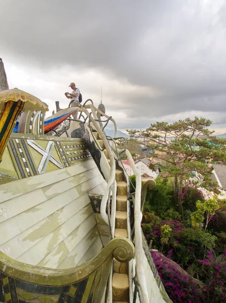 Dalat City Crazy House, 20 yılında Vietnam Merkez Highlands