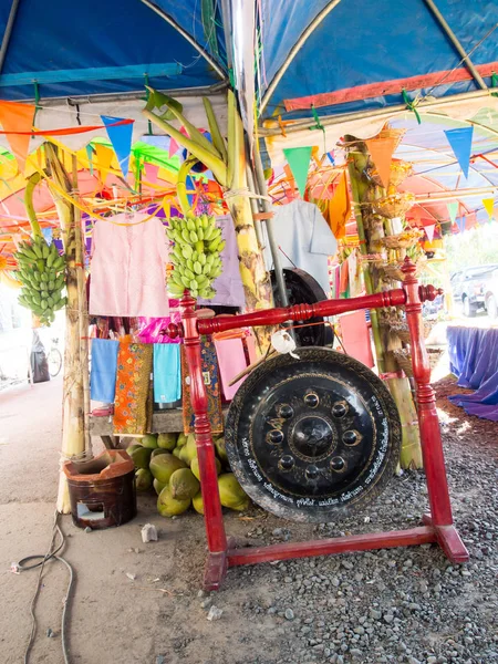 Evento de doação budista na aldeia local em Burirum Provinc — Fotografia de Stock