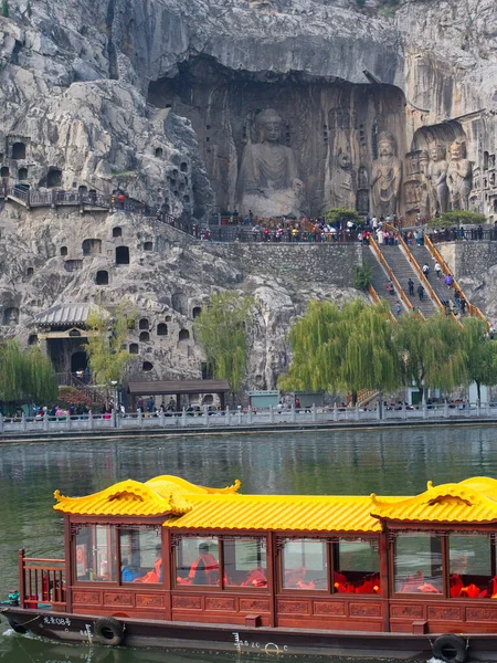 Longmen Grottoes World Heritage Site Boat Tour Longmen Caves River — 스톡 사진