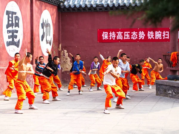 Shaolin Kindermönch Trainierte Kungfu Original Shaolin Tempel Stadt Dengfeng Stadt — Stockfoto