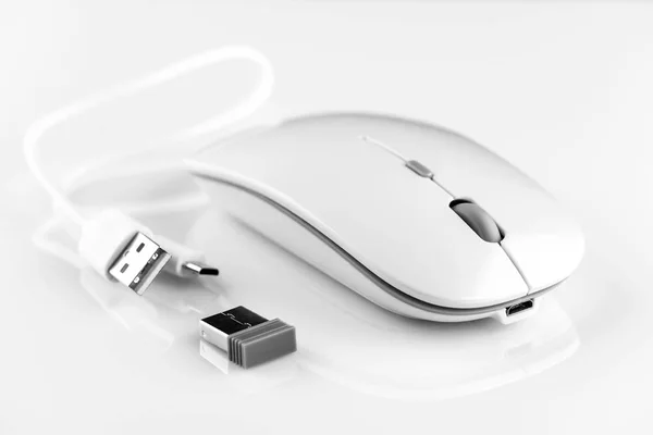 White Wireless Computer Mouse White Background Adapter Charging Cable — Stock Photo, Image