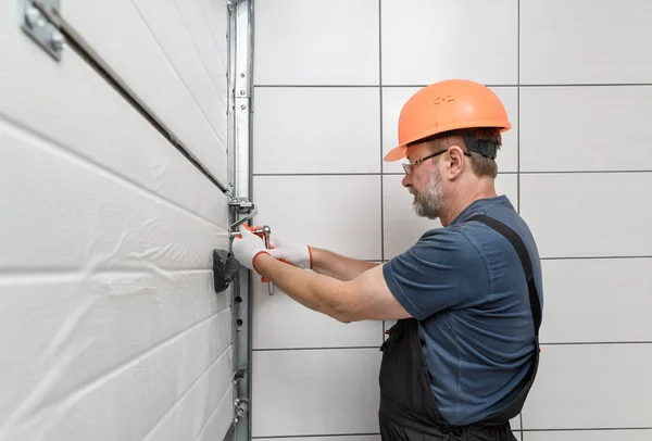 Lifting gates of the garage. — Stock Photo, Image