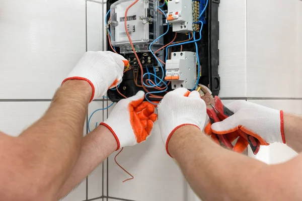Electrical work indoors. — Stock Photo, Image