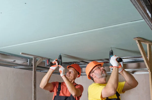 Installation of ceiling drywall. — Stock Photo, Image