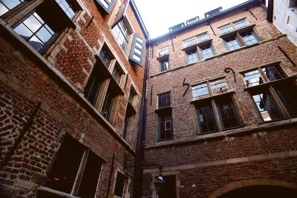 Una Pintoresca Calle Parte Histórica Amberes Bélgica — Foto de Stock