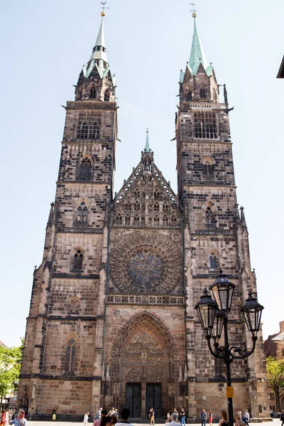 Saint Lawrence Cathedral Blue Sky Background Medieval Gothic Church Nuremberg — Stock Photo, Image