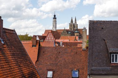 Rothenburg Ob der Tauber, Almanya'nın en eski şehirlerinden biri çatılar görünümünü.