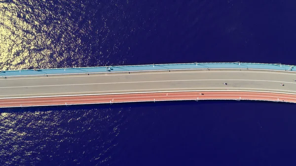 Bovenaanzicht Vanuit Lucht Voetgangers Fietspad Parkbrug Zomer — Stockfoto