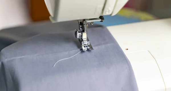 Electric Sewing Machine Fabric Thread — Stock Photo, Image