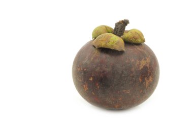beyaz bir arka plan üzerinde mangosten meyve (Garcinia mangostana linn)