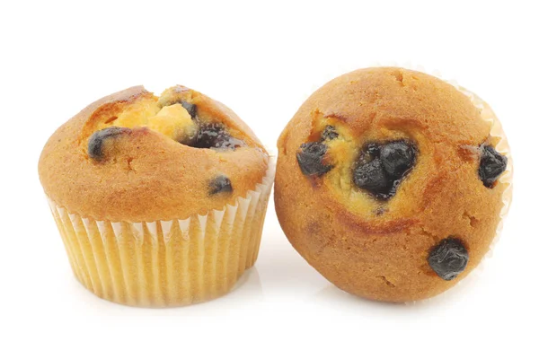 Frisch Gebackene Blaubeer Muffins Auf Weißem Hintergrund — Stockfoto