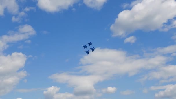 Military Fighter Jets Flying In Rhombus Next To Each Other In Aerobatics In Sky — Stock Video