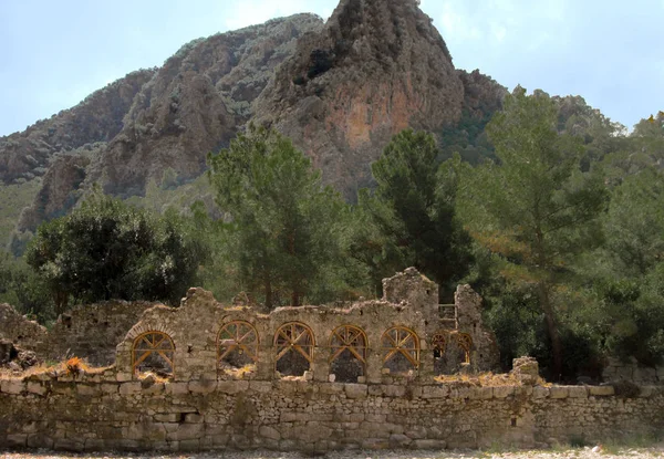 Cirali Turcja Wrzesień 2014 Akdere Brook Ruiny Miasta Olympos Starożytne — Zdjęcie stockowe