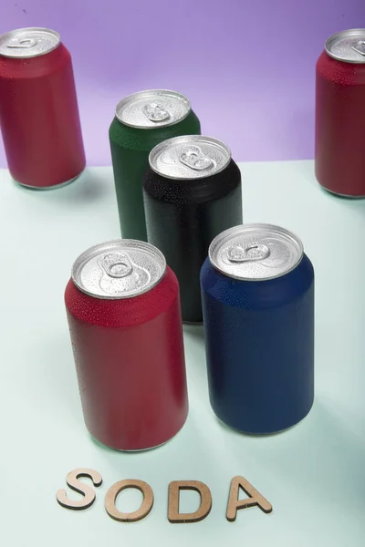 Canette Soda Aluminium Coloré — Photo