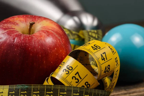 Weight Control Concept Measure Objects Exercise Weight Apple Horizontal Composition — Stock Photo, Image