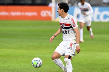 Rio, Brezilya - 16 Ağustos 2020: Pablo oyuncusu Vasco ve Sao Paulo arasında Sao Januario Stadyumu 'nda Brezilya Şampiyonası' nda oynanan maçta