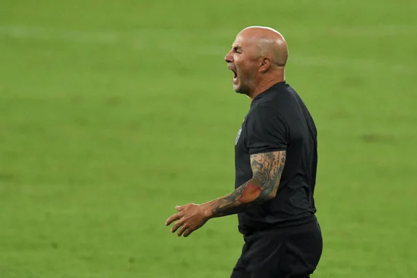 Rio, Brezilya - 19 Ağustos 2020: Jorge Sampaoli koçu Botafogo ve Atletico-MG arasında Nilton Santos Stadyumu 'nda Brezilya Şampiyonası' nda oynanan maçta