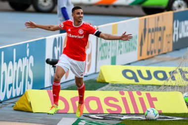 Rio, Brezilya - 29 Ağustos 2020: Thiago Galhardo Nilton Santos Stadyumu 'nda Brezilya Şampiyonası' nda Botafogo 0 ve 2 Internacional arasında oynanan maçta