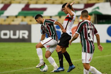Rio, Brezilya - Eylül 02, 2020: Michel Araujo Fluminense (1) ve (1) Atletico-GO arasında oynanan maçta Brezilya Maracana Stadyumu 'nda oynanan Brezilya Şampiyonası