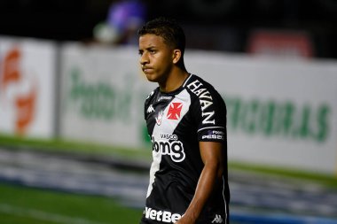 Rio, Brezilya - 10 Eylül 2020: Vasco 1 ve 2 Atletico-GO arasında Brezilya Sao Januario Stadyumu 'nda oynanan maçta Vinicius oyuncusu