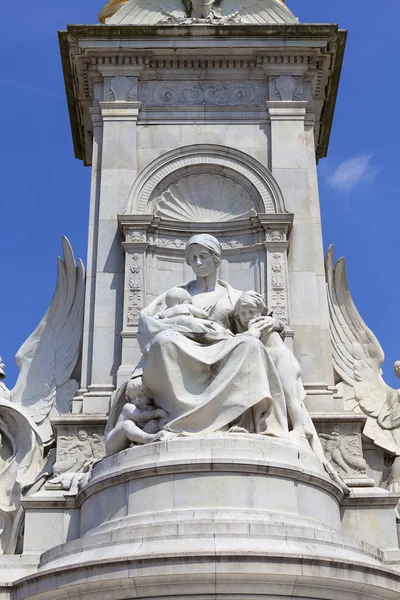 Queen Victoria Memorial Fronte Buckingham Palace Figura Sul Basamento Londra — Foto Stock