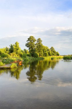 Ova Nida nehir, manzara Nida Valley, Polonya