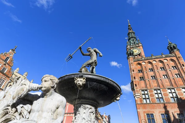 Gdańsk Czerwca 2018 Xvii Wieku Statua Fontanna Neptuna Przy Ulicy — Zdjęcie stockowe
