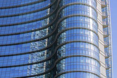 Milan, İtalya - 29 Eylül 2018:, iş bölgesinde, Porta Nuova, Piazza Gae Aulenti Modern camlı ofis binası. O bir en iyi yeni konumlar Milano