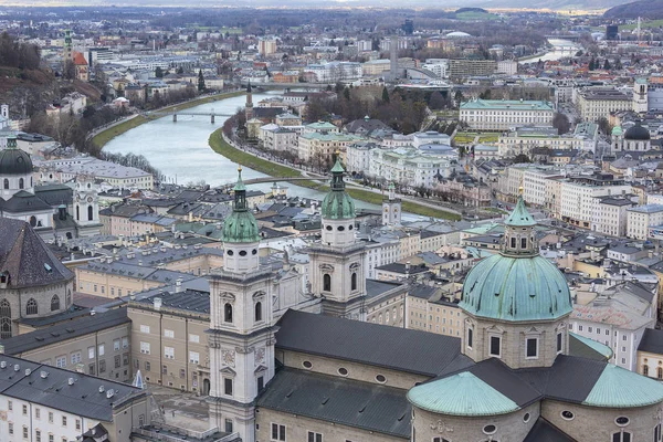 Vista aérea da cidade, Catedral de Salzburgo, Salzburgo, Áustria — Fotografia de Stock