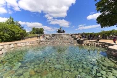 Gefion Çeşmesi Nordre Toldbod bölgesinde Kastellet, Copehagen, Danimarka yanında limanda bulunan