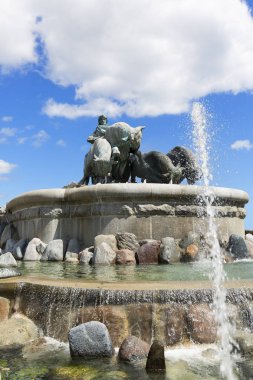 Kopenhag, Danimarka - 22 Haziran 2019: Gefion Çeşmesi Kastellet 'in yanındaki Nordre Toldbod bölgesinde yer almaktadır.